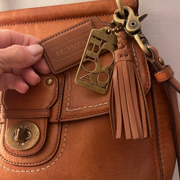 Coach Vintage Willis Legacy Leather Brown Crossbody Bag G1269-19132 Used - Picture 2 of 16